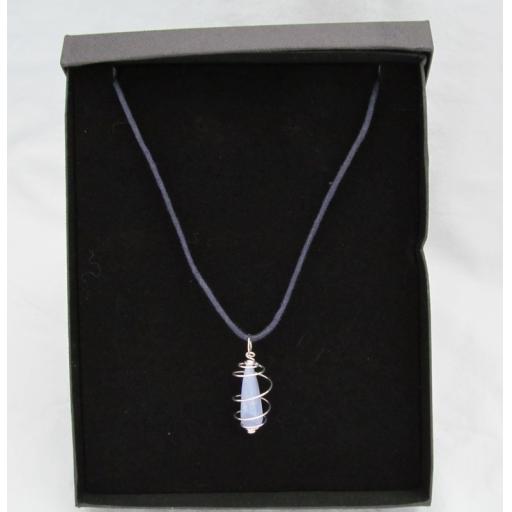 Cord Crystal Necklace (Blue Lace Agate)